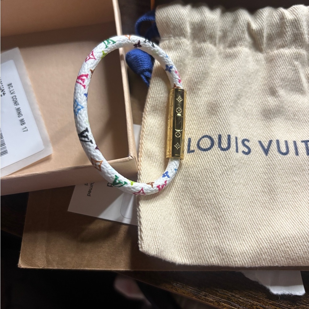 * SOLD* Louis Vuitton LV X TM Confidential Bracelet Multicolor Size 17